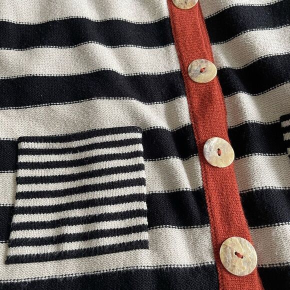 Sportsworks Studio striped Fall cardigan sweater size medium - Picture 8 of 9